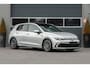 Volkswagen Golf 1.5 eTSI R-Line | Pano | DAB | HUD | Camera