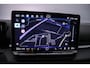Volkswagen T-Roc R-Line 1st Edition 1.5 eTSI 150pk DSG Automaat Trekhaak, Adaptive cruise control, LED matrix koplampen, Navigatie, Achteruitrijcamera, Elektrische achterklep