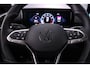 Volkswagen T-Roc R-Line 1st Edition 1.5 eTSI 150pk DSG Automaat Trekhaak, Adaptive cruise control, LED matrix koplampen, Navigatie, Achteruitrijcamera, Elektrische achterklep