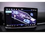 Volkswagen T-Roc R-Line 1st Edition 1.5 eTSI 150pk DSG Automaat Trekhaak, Adaptive cruise control, LED matrix koplampen, Navigatie, Achteruitrijcamera, Elektrische achterklep