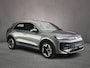 Volkswagen T-Roc R-Line 1st Edition 1.5 eTSI 150pk DSG Automaat Trekhaak, Adaptive cruise control, LED matrix koplampen, Navigatie, Achteruitrijcamera, Elektrische achterklep
