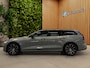 Volvo V60 2.0 T8 Plug-in hybrid AWD Plus Dark | Pano | Head-up | 360Cam | Sportstoelen | Stoel/Stuurverw.|Harman&Kardon