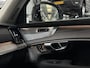 Volvo XC90 2.0 T8 Plug-in hybrid AWD Ultra Dark Pano | Stoelmassage | Luchtvering | Head-up|
