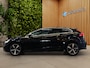 Volvo V40 1.5 T3 Polar+ Sport | Panoramadak | Stoelverwarming | R-Design|