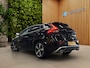 Volvo V40 1.5 T3 Polar+ Sport | Panoramadak | Stoelverwarming | R-Design|