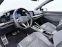 Volkswagen Golf Variant 1.5 eTSI R-Line Business | Pano dak | Trekhaak | Stuur-/Stoelverwarming | Elek Achterklep | Camera | ACC | Navigatie |