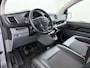 Opel Vivaro 2.0CDTI 145PK L3H1 3-Persoons Trekhaak 360°Camera Airco Navi Apple Carplay Android Auto Bluetooth Regen-Lichtsensor Cruise Control Betonplex Vloer Lat om lat betimmering Schuifdeur 2.500KG Trekgewicht Origineel Nederlandse Auto