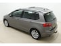 Volkswagen Golf Sportsvan 1.4 TSI Highline | Hoge zit | Automaat | Navigatie  | Climate & Cruise control | Elektrisch panoramadak | Wegklapbare trekhaak (1500kg)