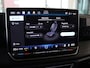 Volkswagen Tiguan 1.5 204 pk DSG eHybrid R-Line Edition | Trekhaak | Voorstoelen met Geheugen | Ventilatie | Massage | ACC | Stoel + Stuurverwarming | 360 Camera |
