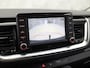 Kia Stonic 1.0 T-GDi Dynamic Sport (APPLE CARPLAY, GROOT NAVI, CLIMATE, CAMERA, SPORTSTOELEN, KEYLESS, TREKHAAK, CRUISE, NIEUWE APK, NIEUWSTAAT)