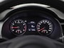 Kia Stonic 1.0 T-GDi Dynamic Sport (APPLE CARPLAY, GROOT NAVI, CLIMATE, CAMERA, SPORTSTOELEN, KEYLESS, TREKHAAK, CRUISE, NIEUWE APK, NIEUWSTAAT)