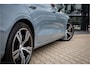 Volvo V60 2.0 T8 Recharge AWD R-Design , Trekhaak, Cruise control, Achterstoelen verwarmd,