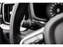 Volvo V60 2.0 T8 Recharge AWD R-Design , Trekhaak, Cruise control, Achterstoelen verwarmd,