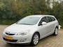 Opel Astra Sports Tourer 1.4 Turbo Sport Dealer onderhouden Airco elek ramen cruis control navigatie cv op afst