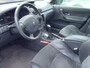 Renault Laguna Grand Tour 2.0-16V Dynamique Automaat - Airco - Navigatie