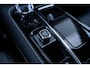 Volvo V60 2.0 T6 Plug-in Hybrid AWD Plus Dark | PHEV Long Range | Trekhaak | Sportstoelen | Harman Kardon Audio | 360 Graden Camera | Stoelverwarming voor en achter | Keyless Entry | Elektrische Achterklep | Elektrisch Verstelbare Voorstoelen | Cruise Control Adaptief | BLIS | Google Navigatie | Apple Carplay | Android Auto