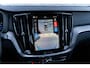 Volvo V60 2.0 T6 Plug-in Hybrid AWD Plus Dark | PHEV Long Range | Trekhaak | Sportstoelen | Harman Kardon Audio | 360 Graden Camera | Stoelverwarming voor en achter | Keyless Entry | Elektrische Achterklep | Elektrisch Verstelbare Voorstoelen | Cruise Control Adaptief | BLIS | Google Navigatie | Apple Carplay | Android Auto