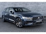 Volvo V60 2.0 T6 Plug-in Hybrid AWD Plus Dark | PHEV Long Range | Trekhaak | Sportstoelen | Harman Kardon Audio | 360 Graden Camera | Stoelverwarming voor en achter | Keyless Entry | Elektrische Achterklep | Elektrisch Verstelbare Voorstoelen | Cruise Control Adaptief | BLIS | Google Navigatie | Apple Carplay | Android Auto