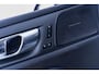 Volvo V60 2.0 T6 Plug-in Hybrid AWD Plus Dark | PHEV Long Range | Trekhaak | Sportstoelen | Harman Kardon Audio | 360 Graden Camera | Stoelverwarming voor en achter | Keyless Entry | Elektrische Achterklep | Elektrisch Verstelbare Voorstoelen | Cruise Control Adaptief | BLIS | Google Navigatie | Apple Carplay | Android Auto