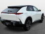 Mazda CX-6e 78 kWh Takumi | Alarmsysteem | Automatisch dimmende binnenspiegel met randloos design | Draadloze Apple CarPlay en Android Auto™