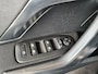 Peugeot 2008 1.2 130 pk PureTech Blue Lease Executive Stoelverwarming/Carplay/Leder/Panoramadak/Cruise