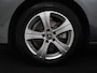 Mercedes-Benz E-klasse Estate 200 d | Half Leder | Trekhaak | Camera | Adaptive cruise | Sfeerverlichting | Park assist | Navigatie | Full LED |