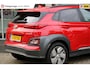 Hyundai Kona Electric EV Premium Sky 64 kWh | Warmtepomp | 3-fase | Schuif-kanteldak