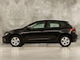 Volkswagen Polo 1.0 TSI Sportline (APPLE CARPLAY, LM VELGEN, SPORTSTOELEN, CRUISE, LED ACHTERLICHTEN, NIEUWSTAAT)