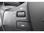 Peugeot 2008 PureTech 130 Allure Automaat | Trekhaak | Panoramadak | Airco | Navi |
