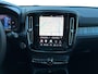 Volvo XC40 2.0 B4 Plus Dark | Panoramadak | 20'' velgen | Lederen bekleding |