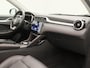 MG MG ZS EV Long Range Luxury 70 kWh | Apple Carplay/Android Auto | Panoramadak | Lederen Bekleding | Achteruitrijcamera | Trekhaak |