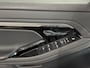 Land Rover Range Rover Evoque 1.5 P300e | AWD R-Dynamic S | Pano | Leer | Navi | Camera | Trekhaak