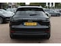 Porsche Cayenne 3.0 E-Hybrid / Trekhaak / Panoramadak / 360Camera / Softclose / 21'' / Luchtvering / Keyless / CarPlay / Sportchrono / Bose / Stoelverwarming / DAB / Cruise Control