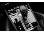 Porsche Cayenne 3.0 E-Hybrid / Trekhaak / Panoramadak / 360Camera / Softclose / 21'' / Luchtvering / Keyless / CarPlay / Sportchrono / Bose / Stoelverwarming / DAB / Cruise Control