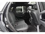 Porsche Cayenne 3.0 E-Hybrid / Trekhaak / Panoramadak / 360Camera / Softclose / 21'' / Luchtvering / Keyless / CarPlay / Sportchrono / Bose / Stoelverwarming / DAB / Cruise Control