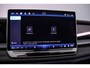 Volkswagen Tayron 1.5 eHybrid R-Line Edition 272pk DSG Automaat, Trekhaak, Lederen bekleding, Panoramadak, Stoelverwarming, Stuurverwarming, Harman Kardon, Adaptive cruise control, 360 camera, Parkeersensoren, Navigatie, App-connect