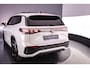 Volkswagen Tayron 1.5 eHybrid R-Line Edition 272pk DSG Automaat, Trekhaak, Lederen bekleding, Panoramadak, Stoelverwarming, Stuurverwarming, Harman Kardon, Adaptive cruise control, 360 camera, Parkeersensoren, Navigatie, App-connect
