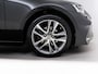 Lexus IS 300h Luxury Line | Schuif/Kantel Dak | Lederen bekleding | Stoelverwarming | Elektrisch verstelbare voorstoelen | Navigatie | Cruise Control Adaptive | Achteruitrijcamera | Climate Control |