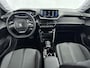 Peugeot e-208 136 pk 50 kWH EV Allure Pack | ACCU 93% | Navigatie | Camera | Carplay | Achter Ramen Getint |