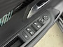 Peugeot e-208 136 pk 50 kWH EV Allure Pack | ACCU 93% | Navigatie | Camera | Carplay | Achter Ramen Getint |