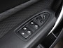 BMW 1-Serie M135i xDrive Sport (GROOT NAVI,PDC,MATRIX,STOELVERWARMING,CLIMATE,CRUISE,GETINT,SPORTSTOELEN,LM VELGEN,NETTE STAAT)