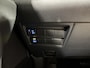 Toyota Yaris Cross 1.5 Hybrid Explore Navigatie af fabriek, Stoelverwarming, Adaptieve Cruise Control, Apple Carplay/Android Auto
