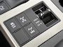 Toyota Land Cruiser 2.8 D-4D Professional | Grijs Kenteken | Lederen bekleding | Stoel+stuurverwarming | Stoelventilatie | 360 Camera | Elektrische achterklep |