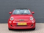 Fiat 500C La Prima 42 kWh SOH 95,6% | Stoelverwarming | Cabrio | Sensoren Voor + Achter | Camera | Adaptive Cruise Control | Navigatie | CarPlay |