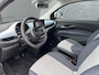 Fiat 500 Icon 42 kWh SOH 92,8% | Stoelverwarming | Glazendak | Sensoren Voor + Achter | Camera | Adaptive Cruise Control | Navigatie | CarPlay |