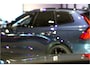 Volvo XC90 2.0 T8 AWD 335kW/456pk Aut8 Recharge Ultra Bright 7P LUCHTVERING + HARMAN/KARDON + MASSAGE + ALCANTARA HEMEL + ADAPT.CRUISE + PANORAMADAK + HEAD-UP + STOELVERWARMIN V&A + STUURVERWARMING + LEDEREN DASHBOARD + 360 CAMERA + STOELVENTILATIE + 21" LM-VELGEN!!