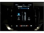 Volvo XC90 2.0 T8 AWD 335kW/456pk Aut8 Recharge Ultra Bright 7P LUCHTVERING + HARMAN/KARDON + MASSAGE + ALCANTARA HEMEL + ADAPT.CRUISE + PANORAMADAK + HEAD-UP + STOELVERWARMIN V&A + STUURVERWARMING + LEDEREN DASHBOARD + 360 CAMERA + STOELVENTILATIE + 21" LM-VELGEN!!