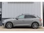 Audi Q5 55 TFSI e S-Line 367 Pk Quantum Grey Exclusive Pano Luchtvering ACC Sfeer 20 Inch