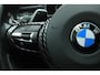 BMW 5-Serie 528i Softclose HUD Pano Memory Keyless Schermen achter