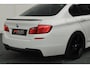 BMW 5-Serie 528i Softclose HUD Pano Memory Keyless Schermen achter